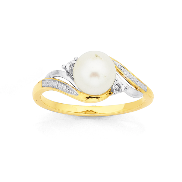 9ct Freshwater Pearl & Diamond Ring